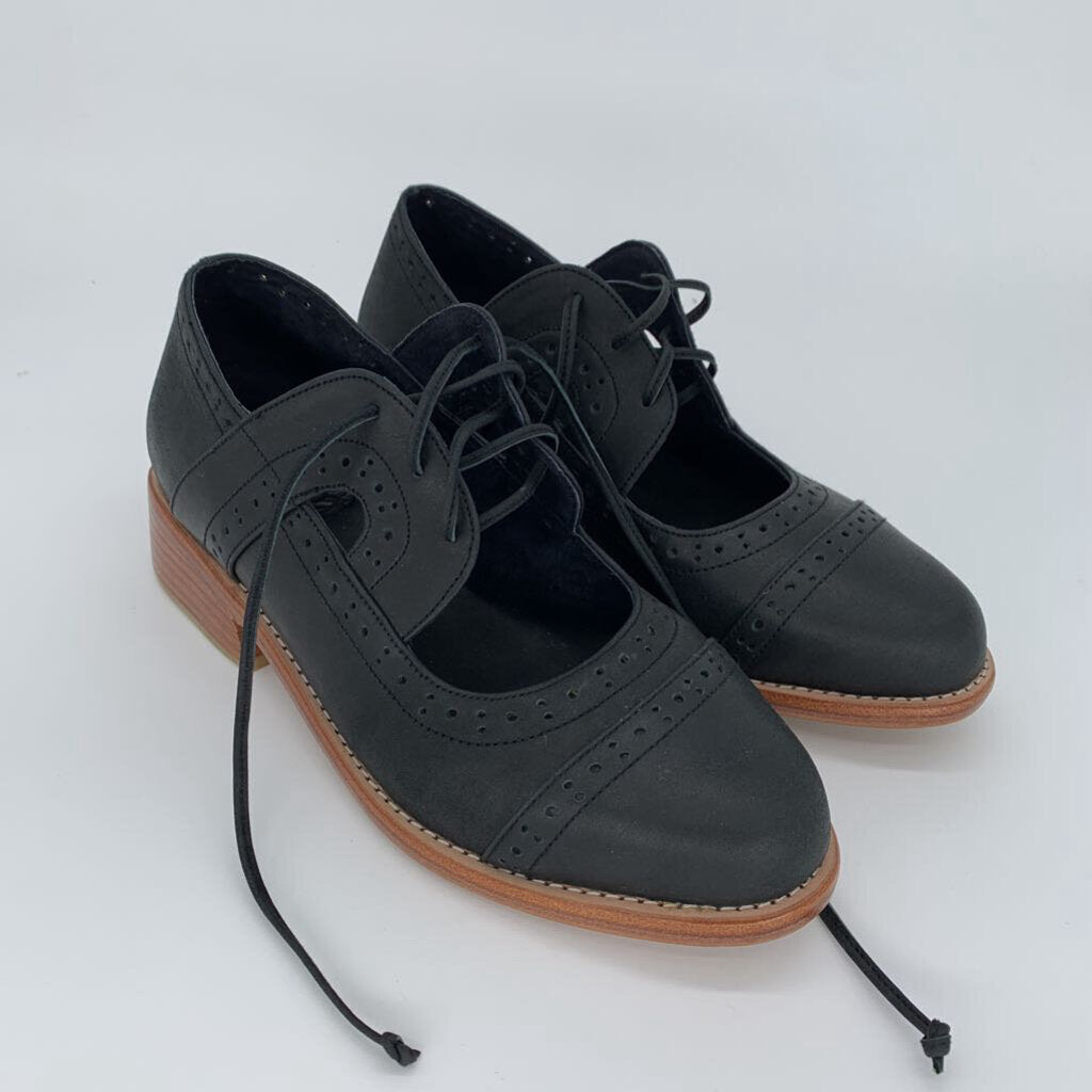 Elf Mary Jane Oxford Shoes