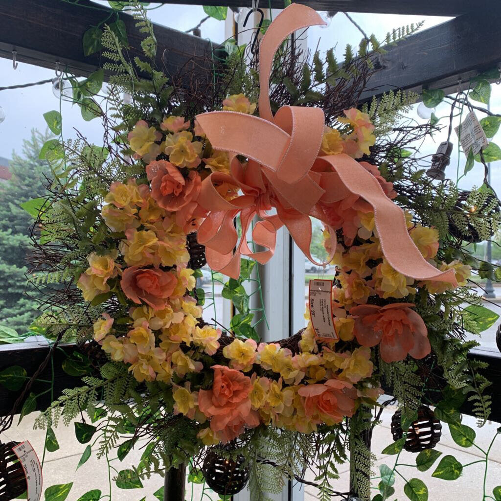 Floral Wreath w/Bow