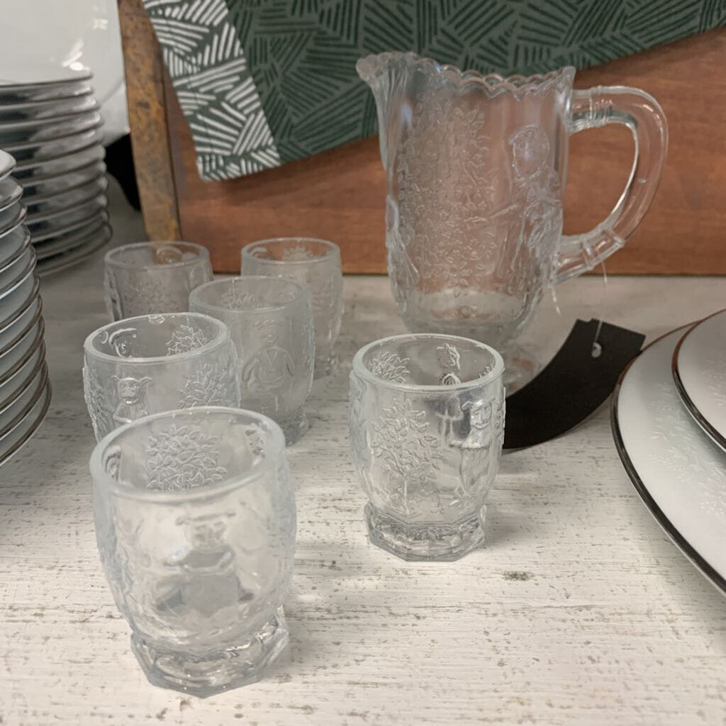 Nursery Rhyme Pitcher w/Glasses