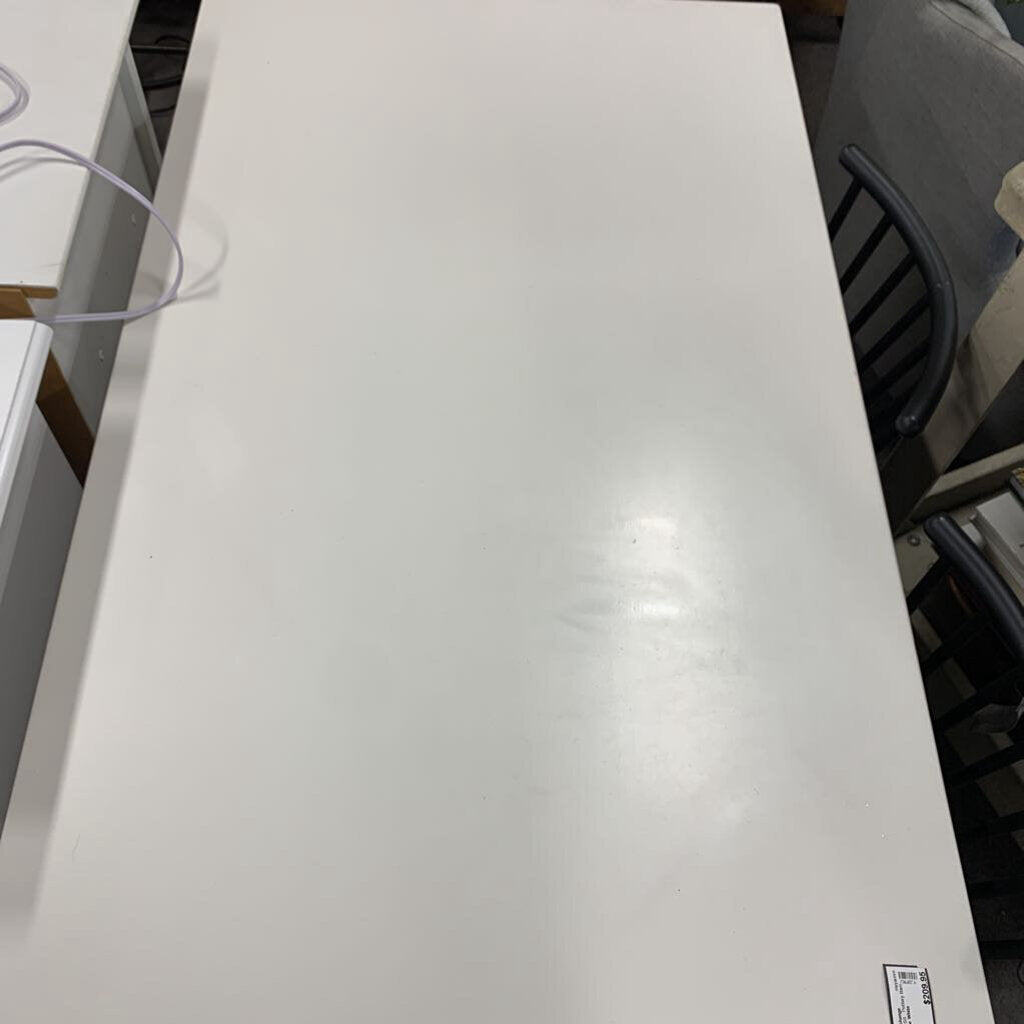 PB Children's Table