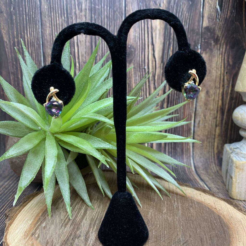 10k YG Gem Earrings