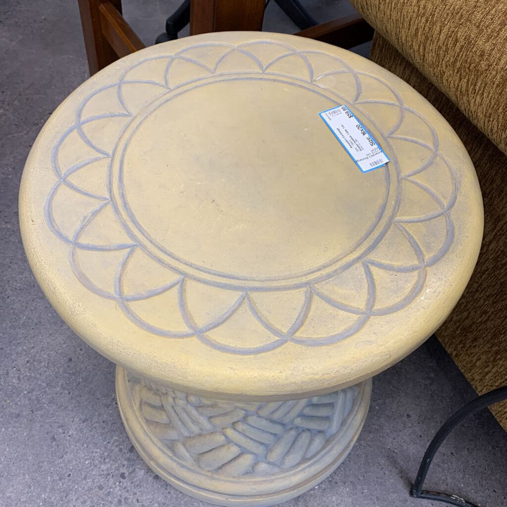 Round Outdoor Table