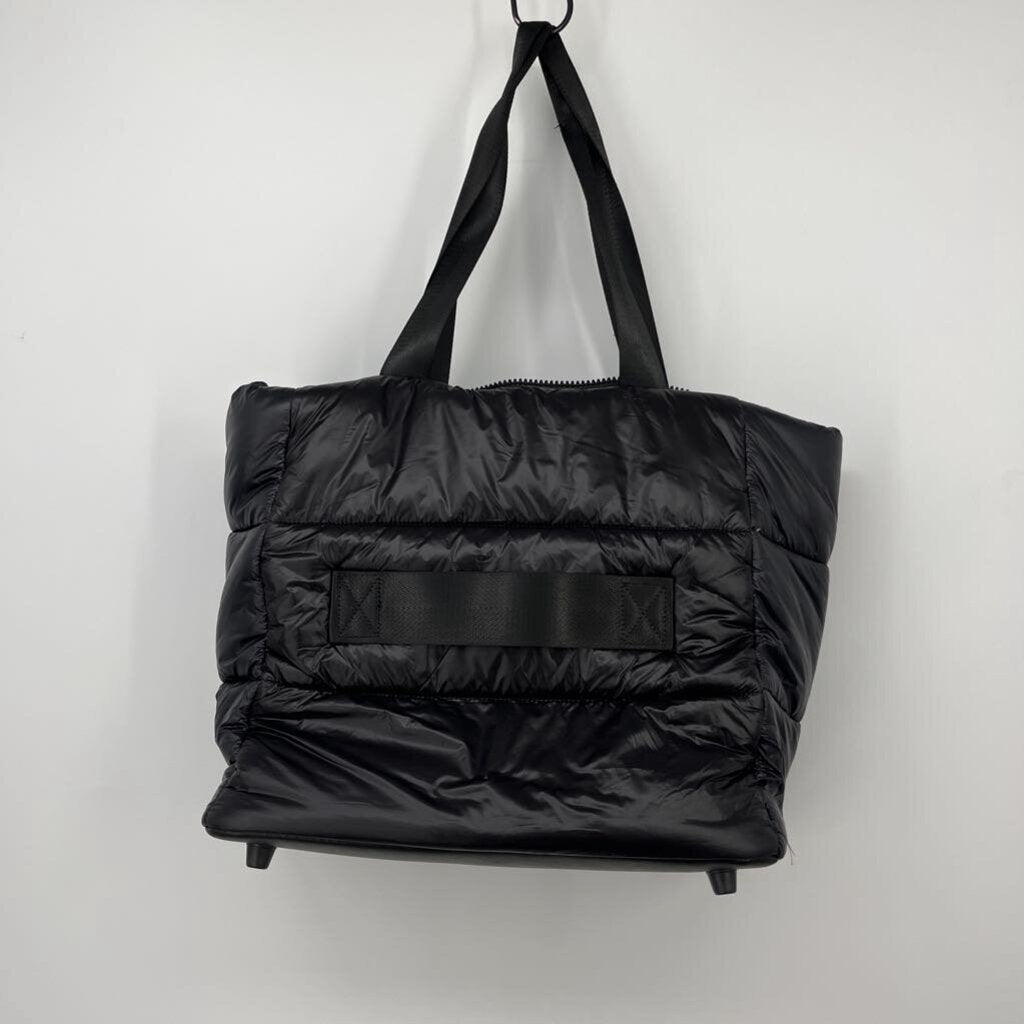 Ellen Tracy Quilted Duffle Bag