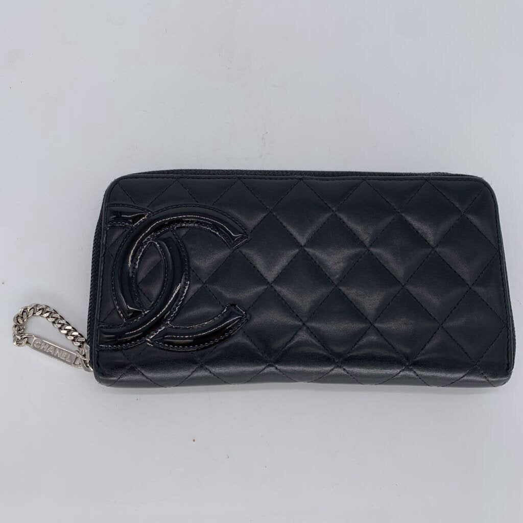 Chanel Zipper Wallet