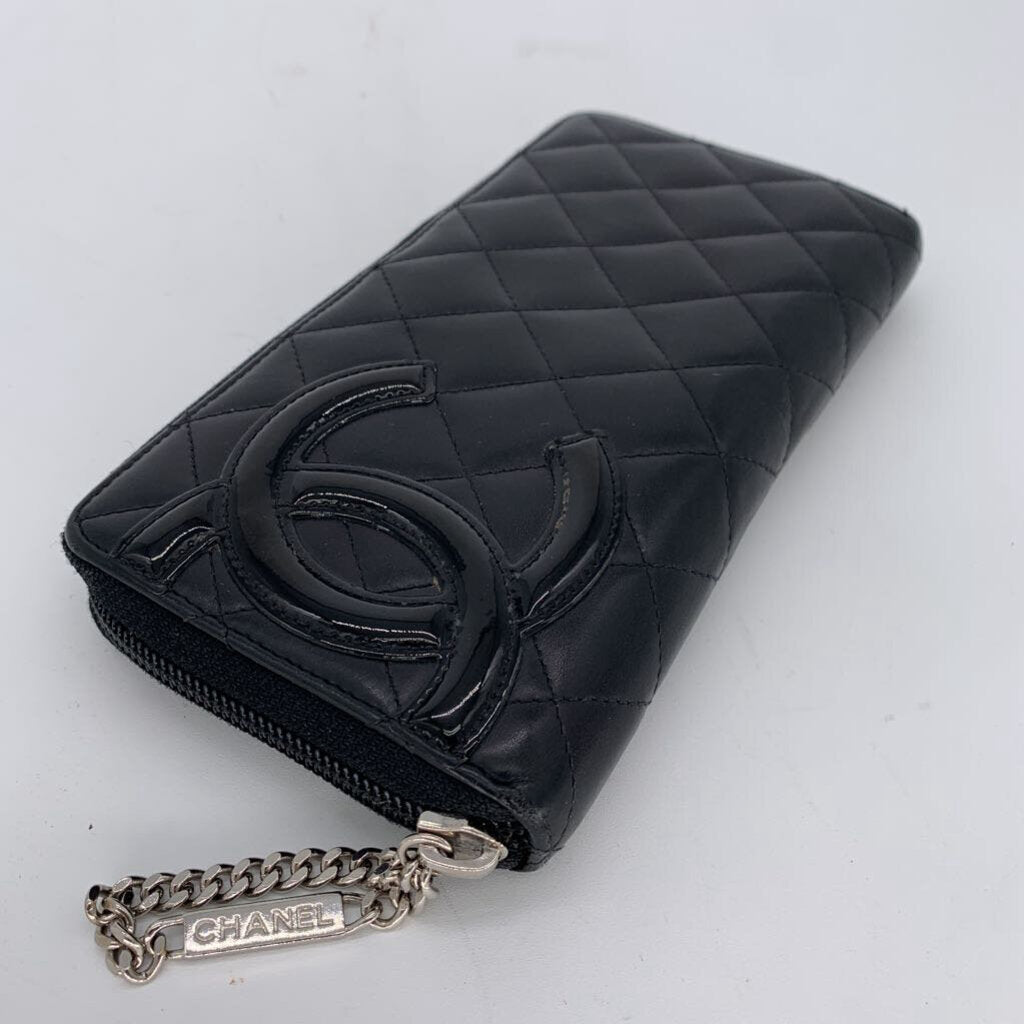 Chanel Zipper Wallet