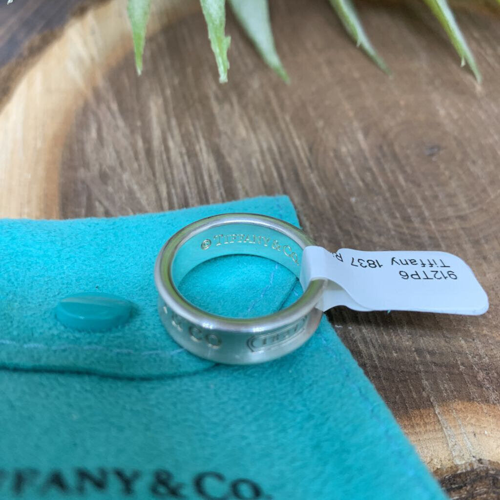 Tiffany 1837 Ring