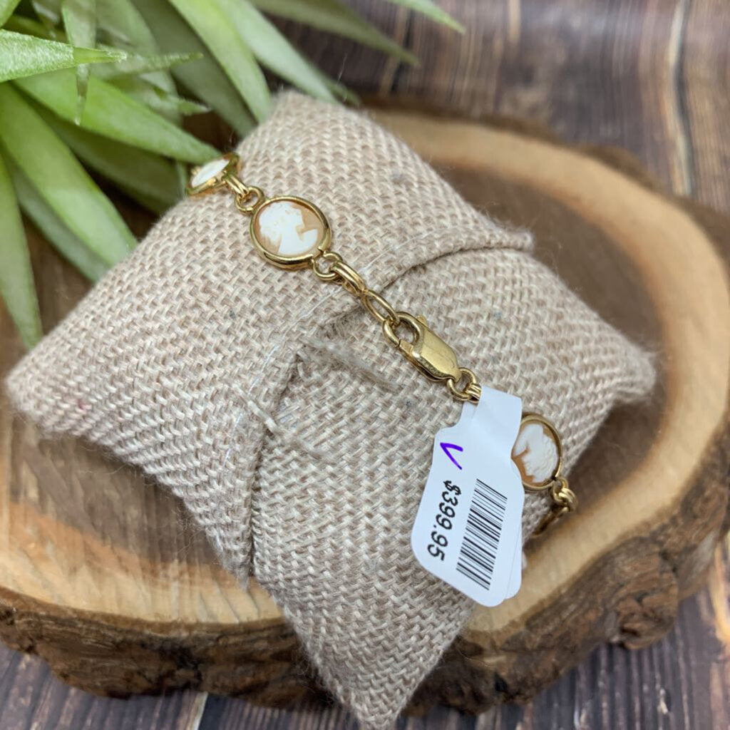 14k VTG Cameo Bracelet
