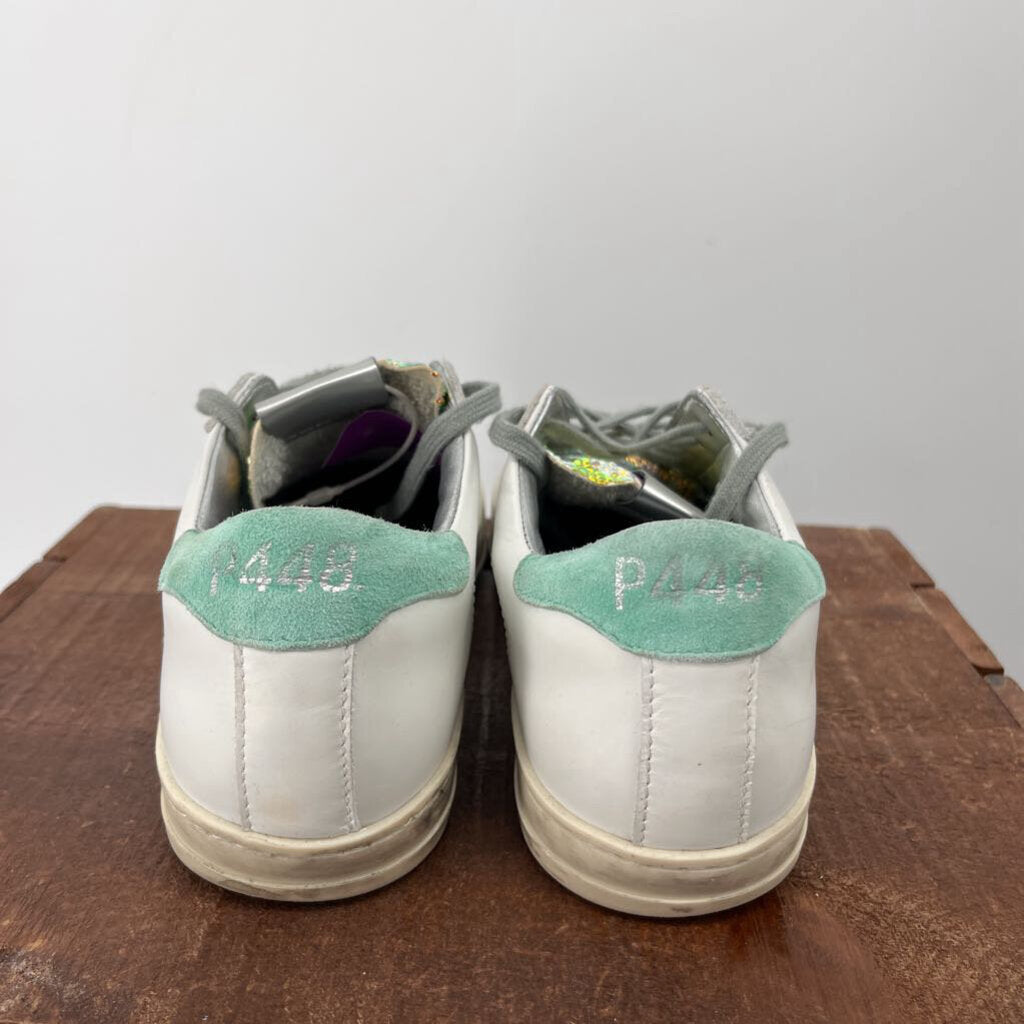 P448 John Low Top Sneakers