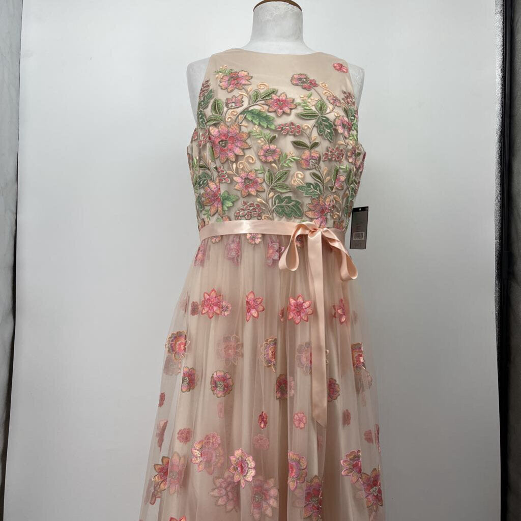Tahari Sleeveless Floral Dress