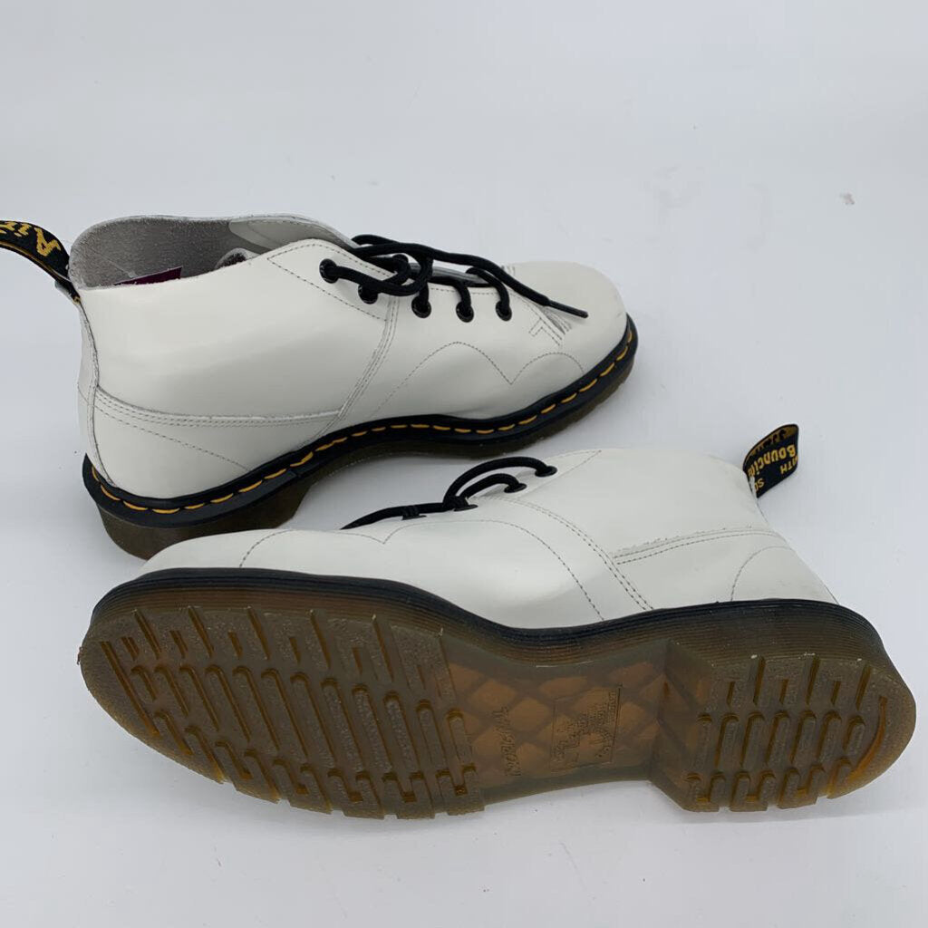 Doc Martens Low Boots