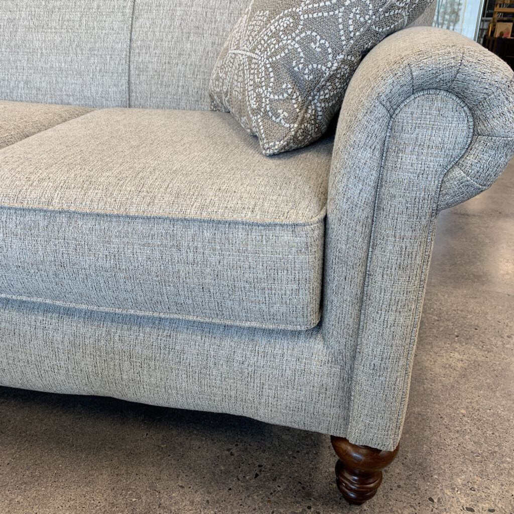 England Furniture Linen Sofa