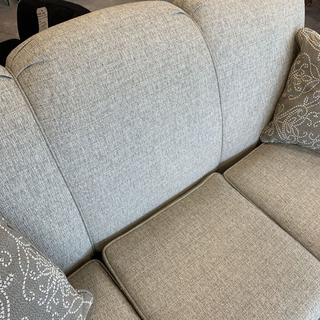 England Furniture Linen Sofa