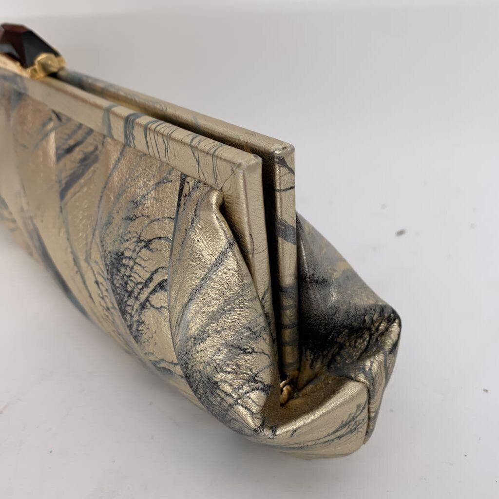 Kotur Clutch