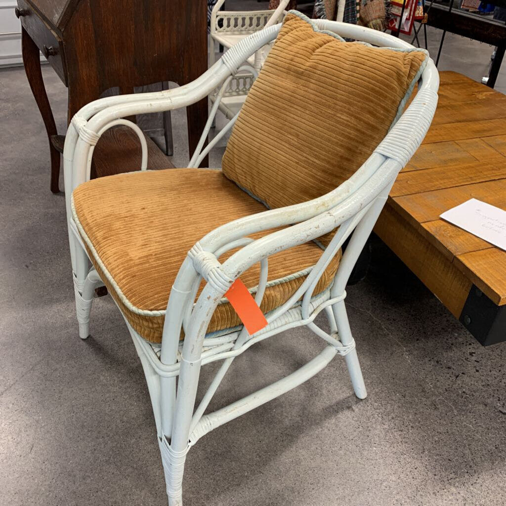 Vintage Wicker Chair AS IS