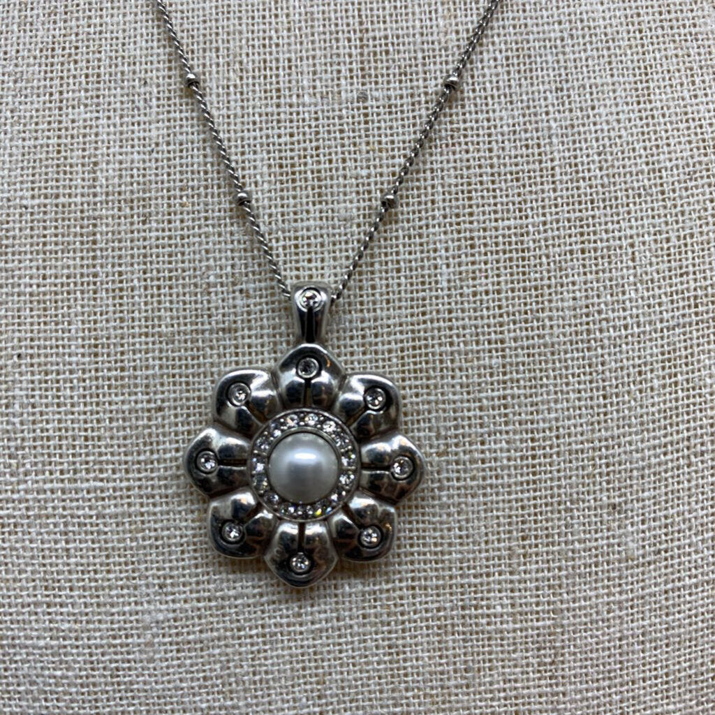 Brighton Flower Pendant Necklace