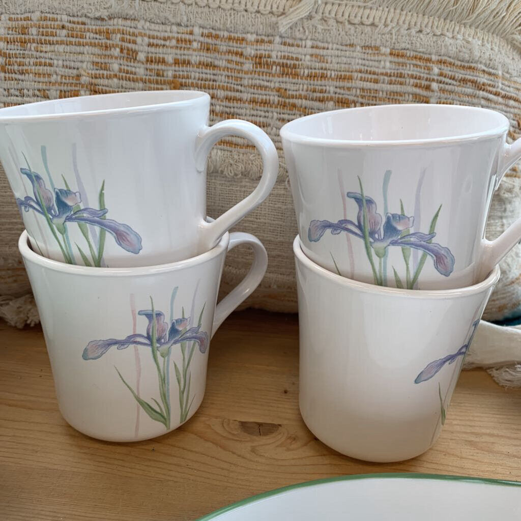 Corelle Dish Set