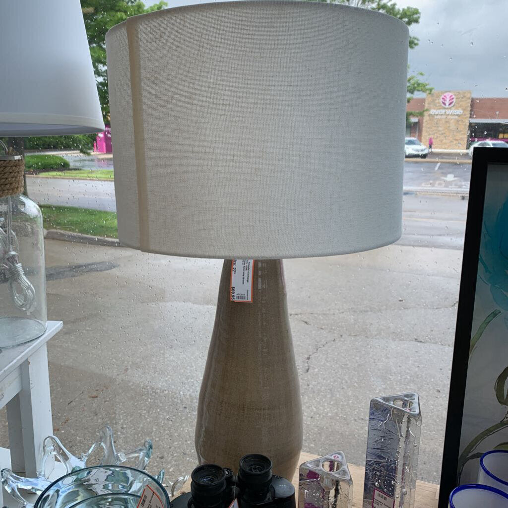 Ceramic Base lamp
