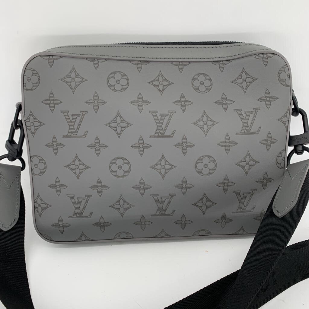 Louis Vuitton Trio Messenger Crossbody