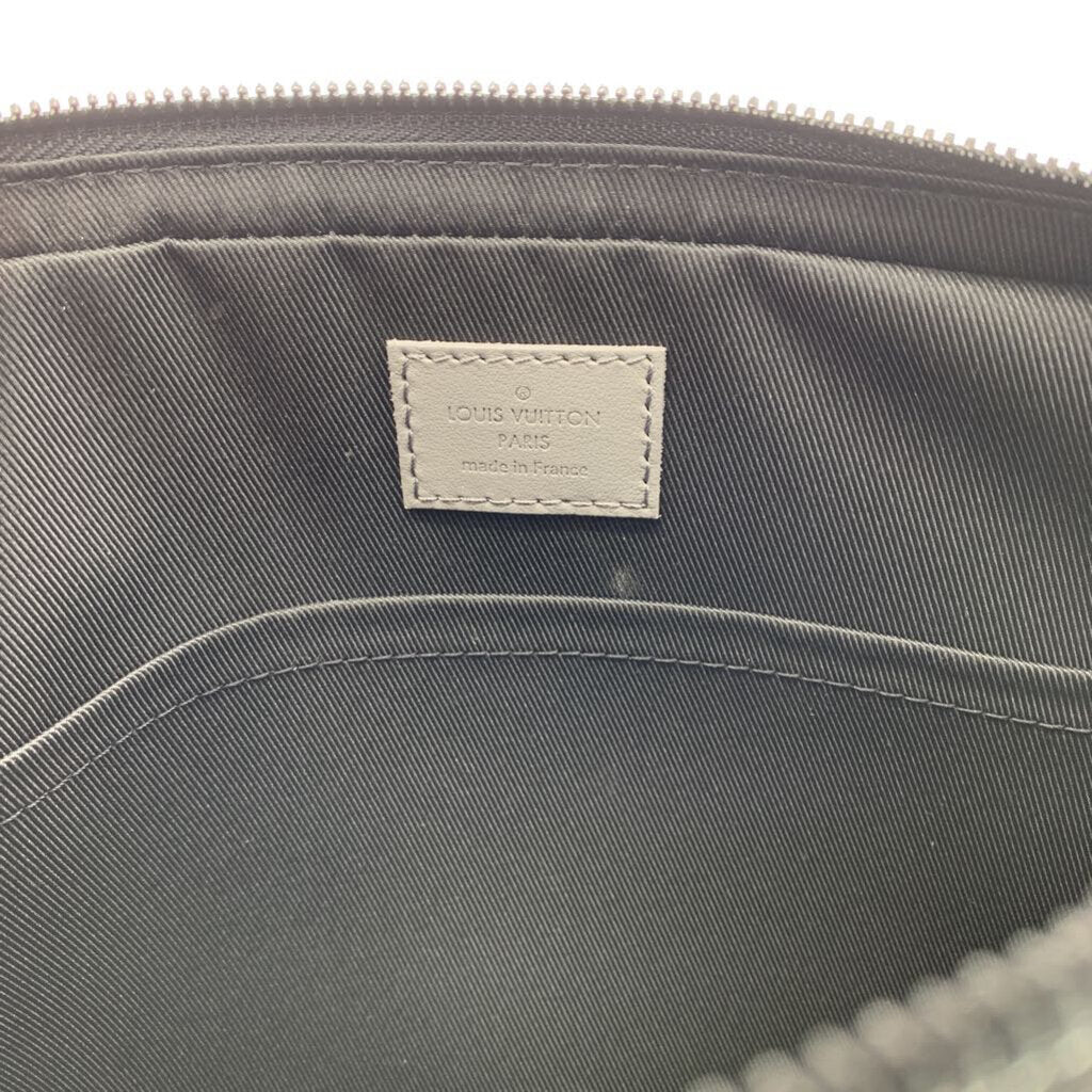 Louis Vuitton Trio Messenger Crossbody