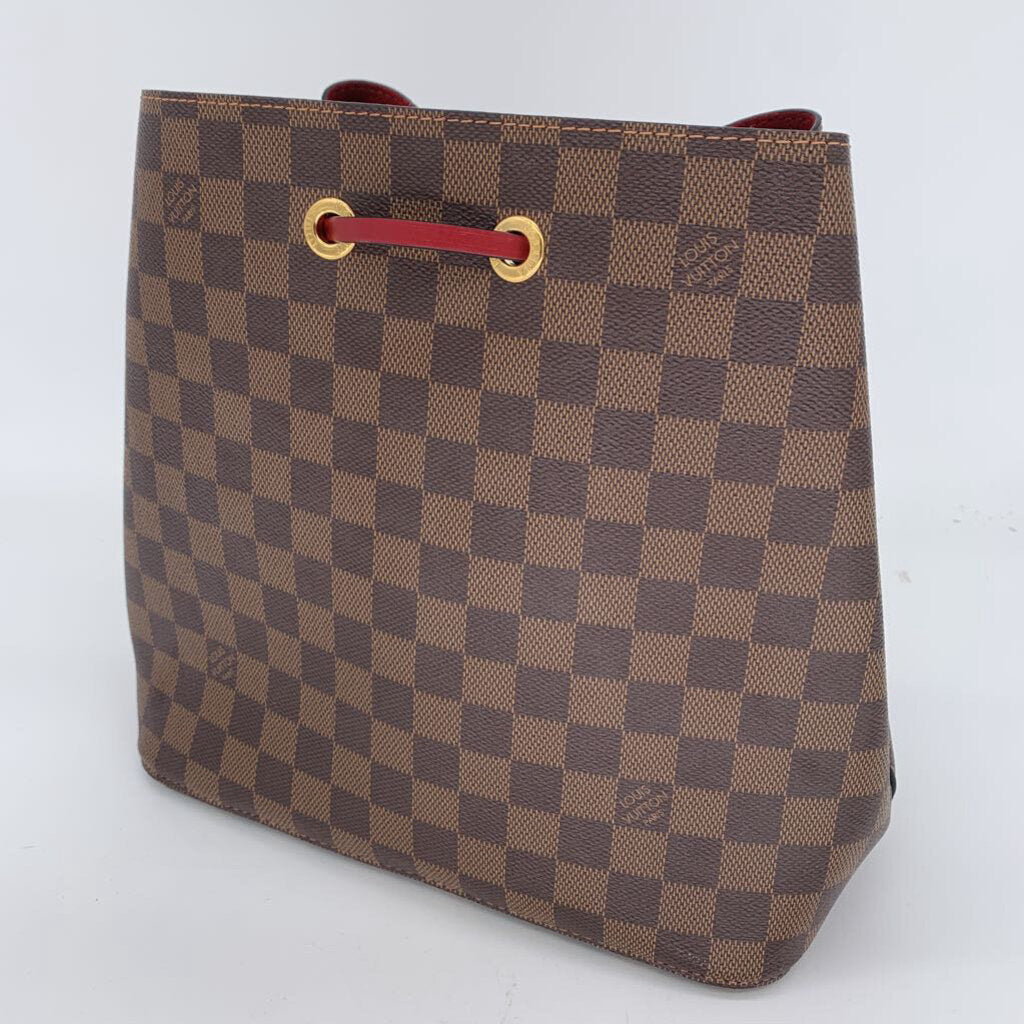 Louis Vuitton Bucket Bag