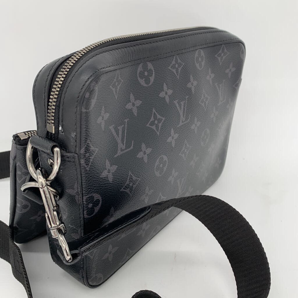 Louis Vuitton Tri Messenger Crossbody