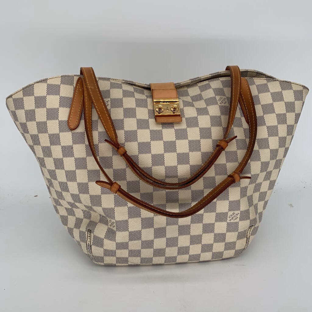 Louis Vuitton Damier