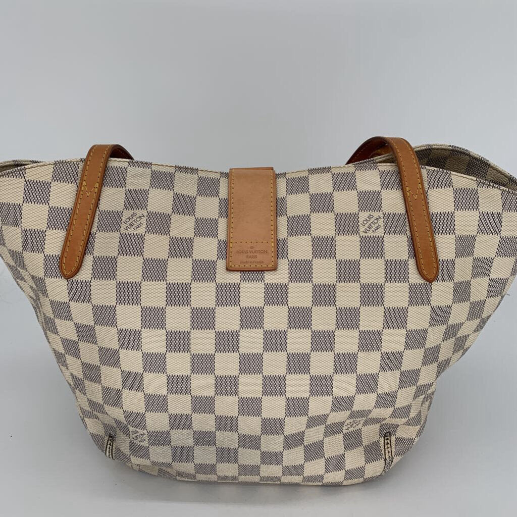 Louis Vuitton Damier