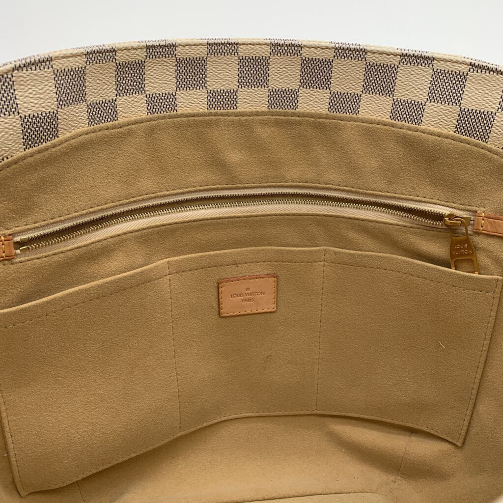Louis Vuitton Damier