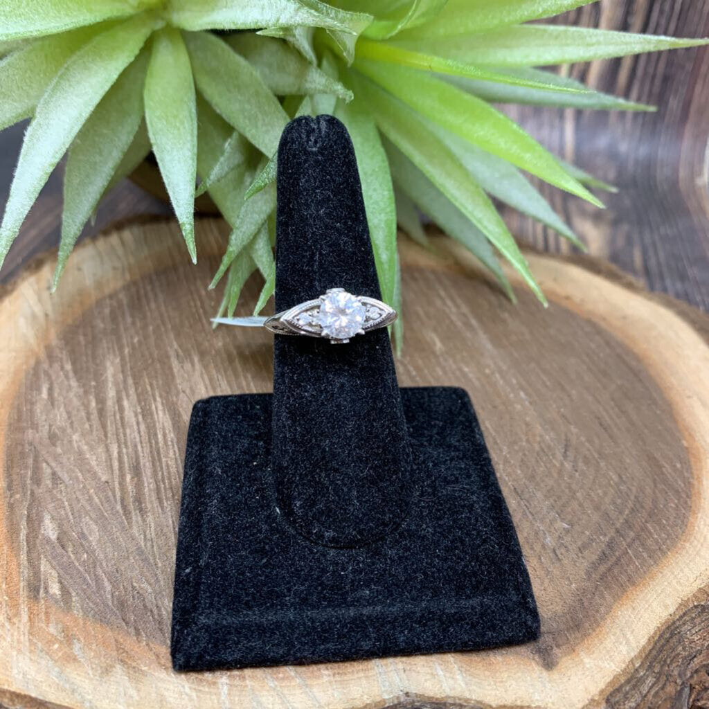 14k WG CZ Ring