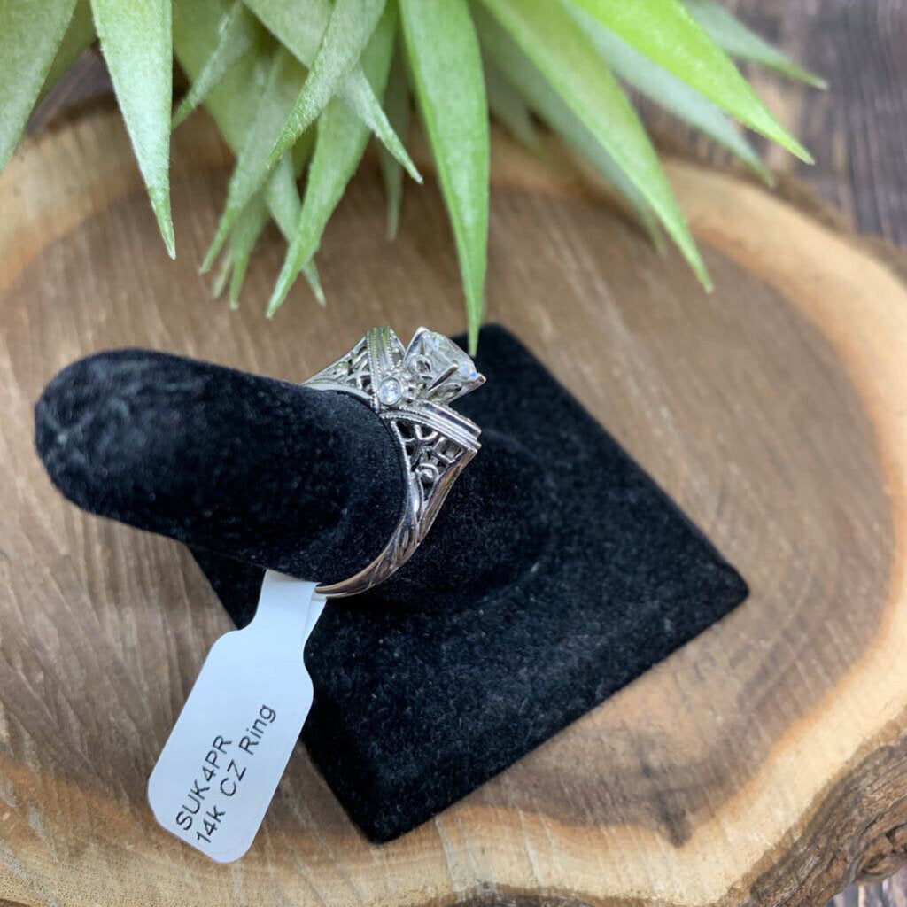 14k WG CZ Ring