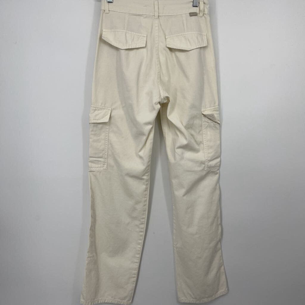 Pull & Bear Cargo Pants