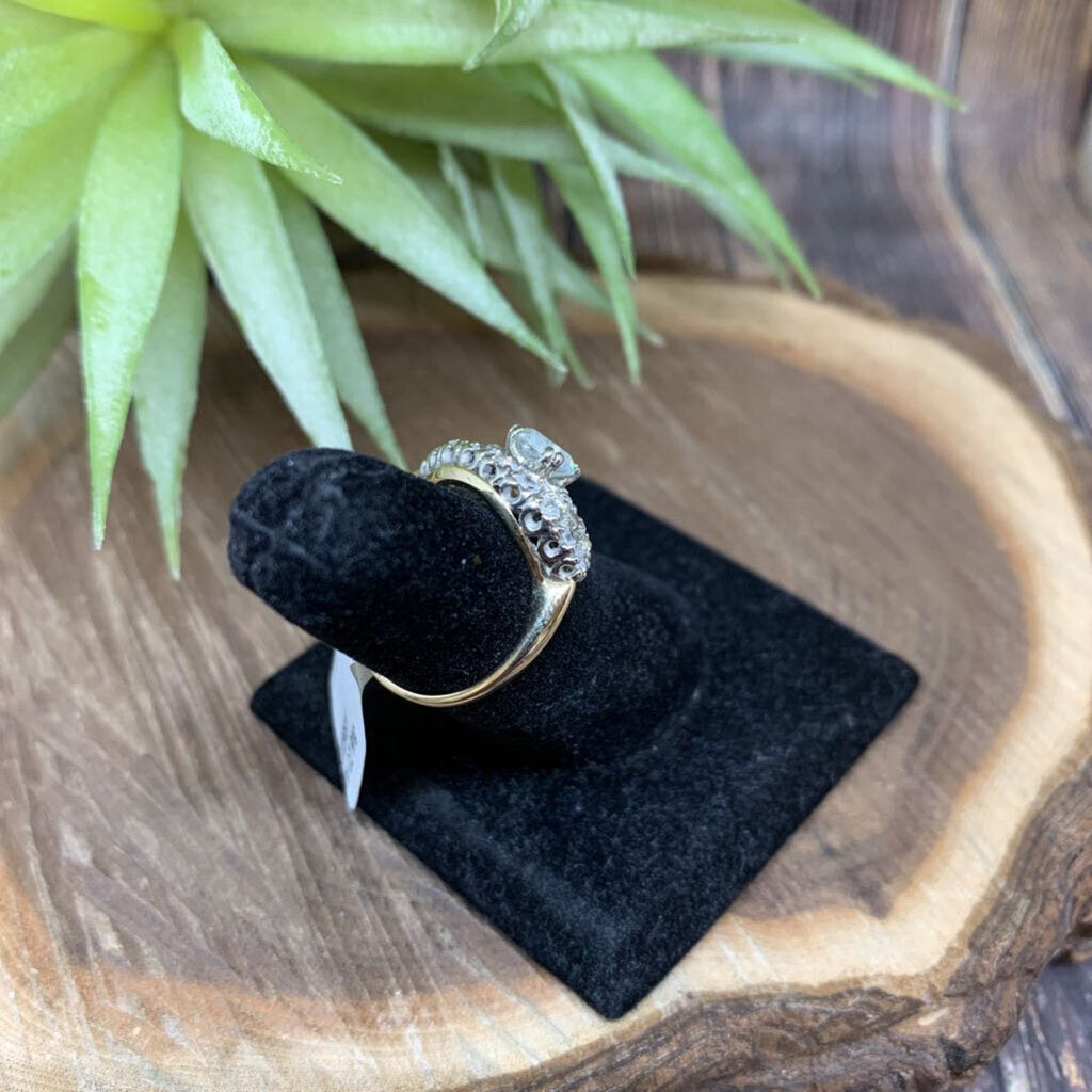 10k YG CZ Ring