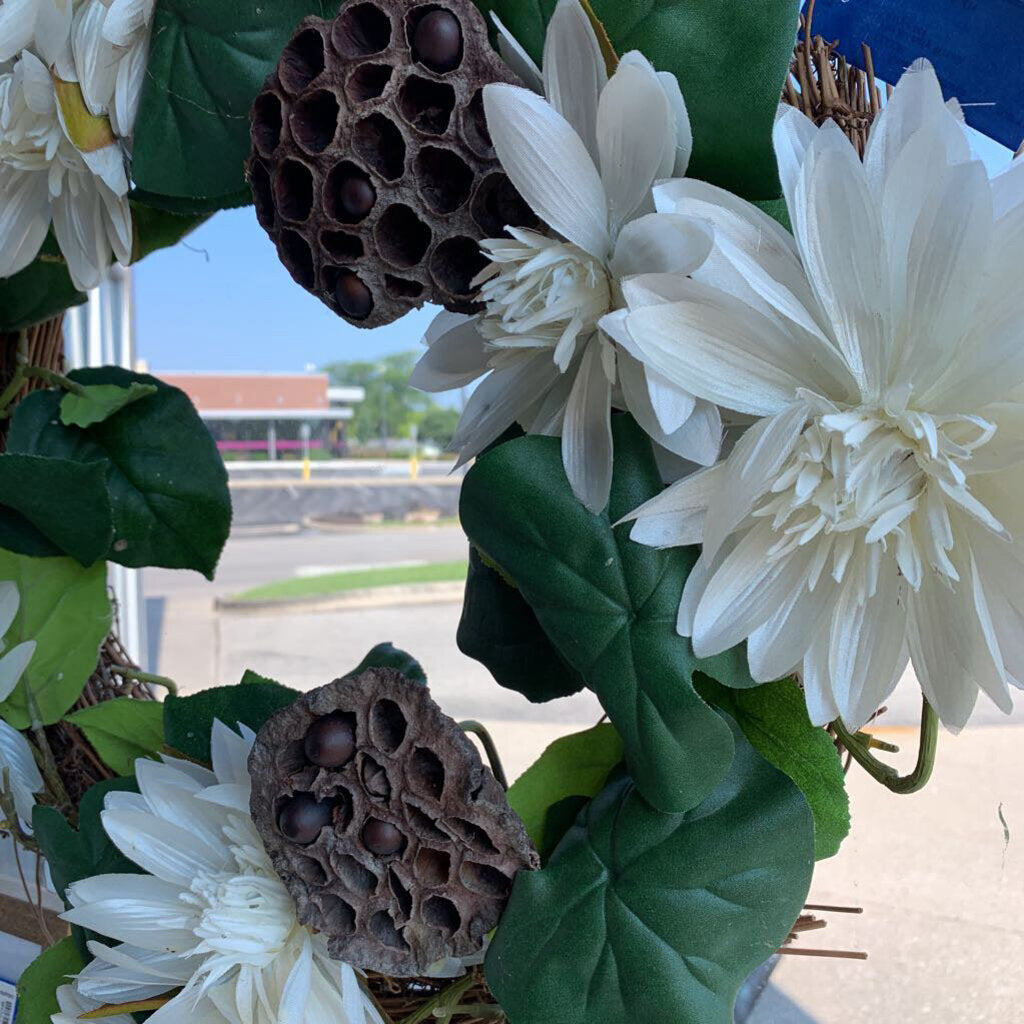 Floral Leafy Wreath