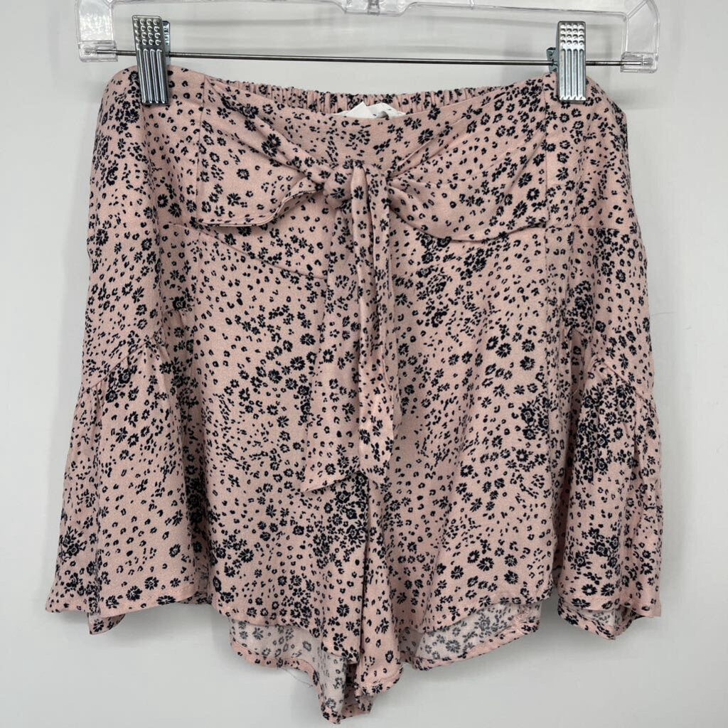 Kirious Shorts