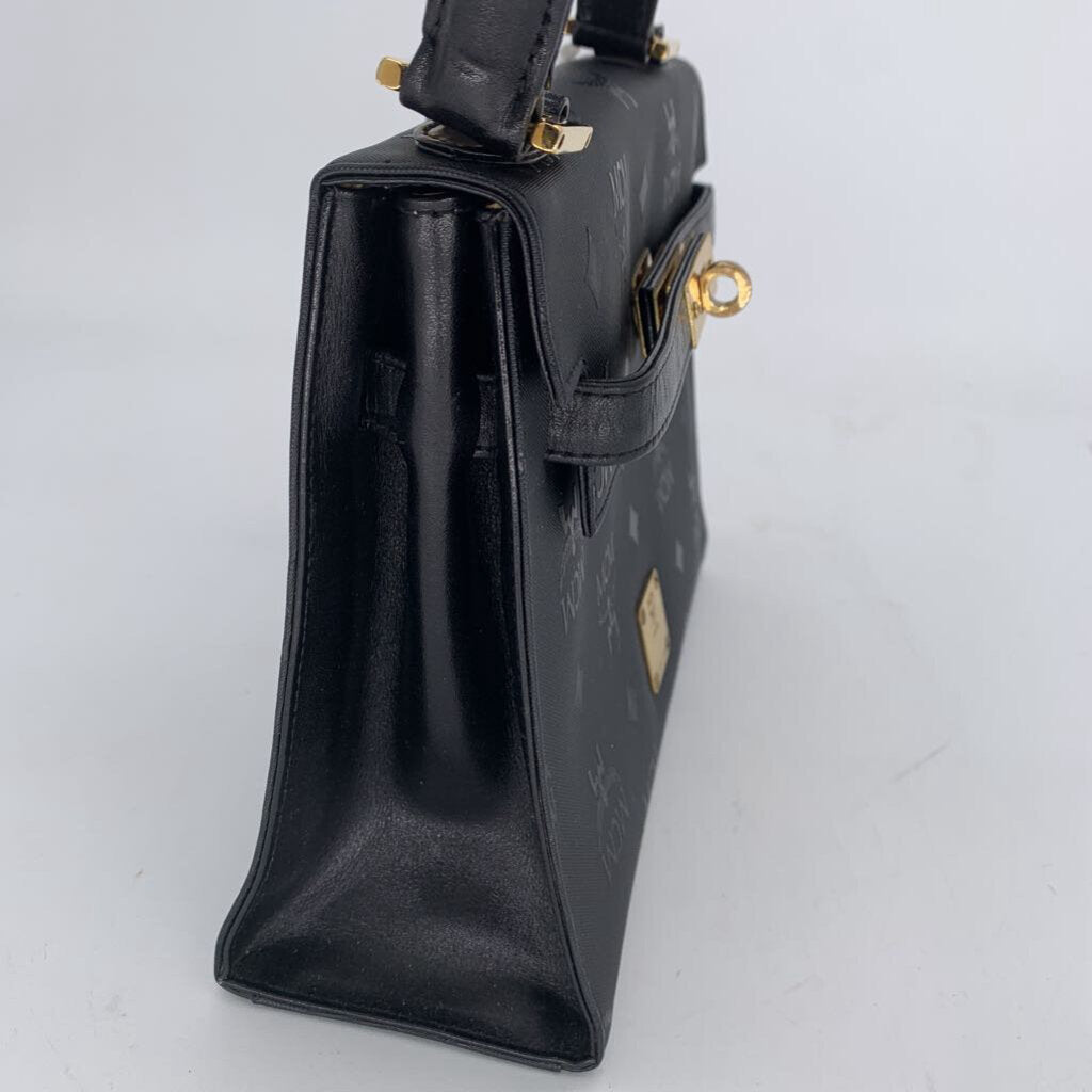 Vintage MCM Handbag w Handle