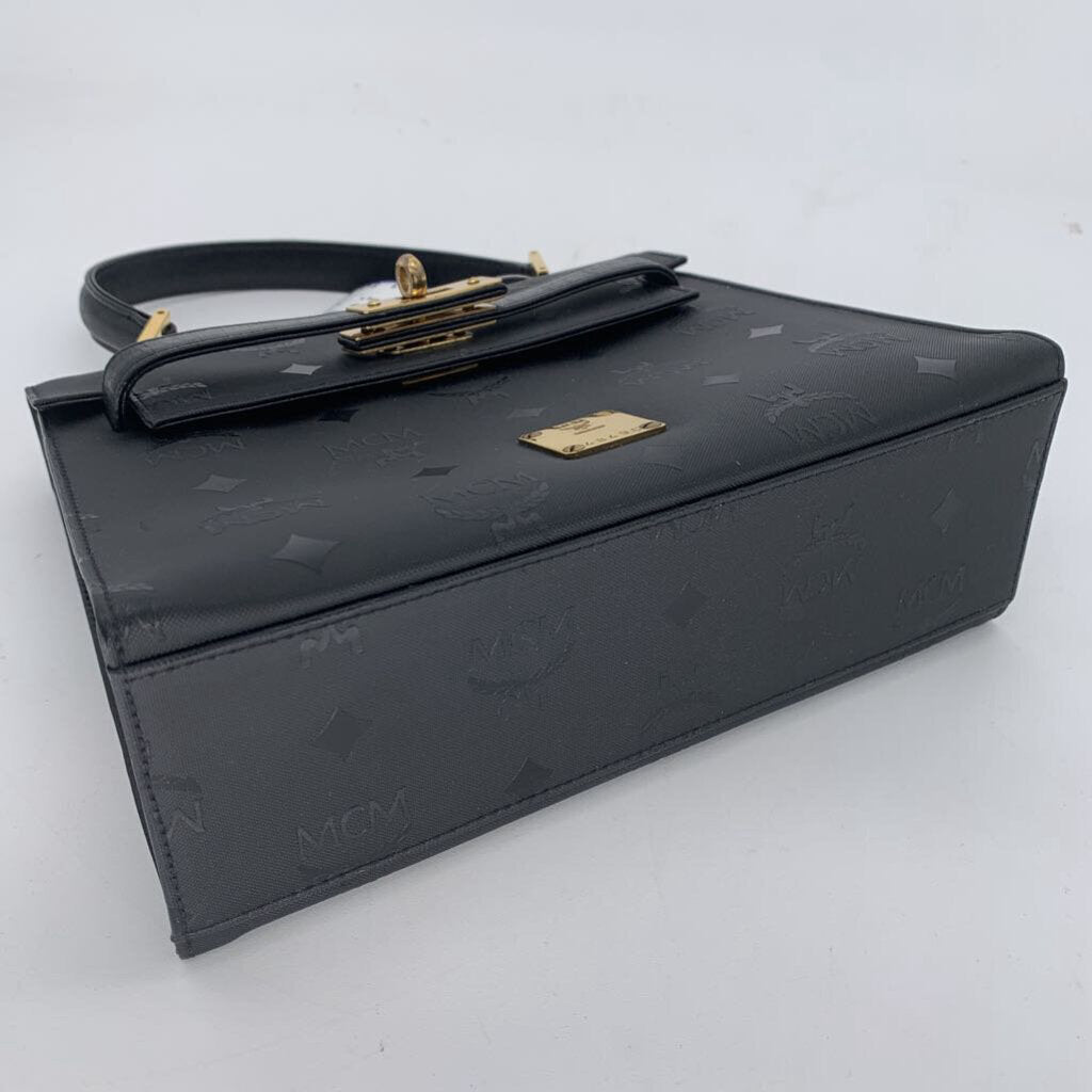 Vintage MCM Handbag w Handle