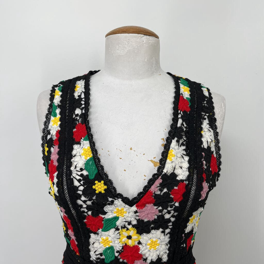Alice + Olivia Slvls Crochet Dress