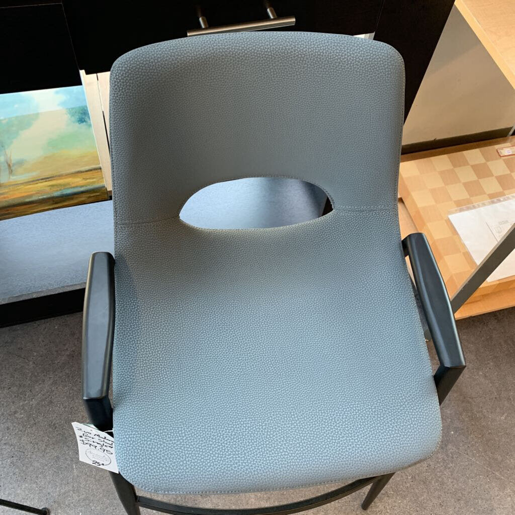 Zuo Bar Stool 25"
