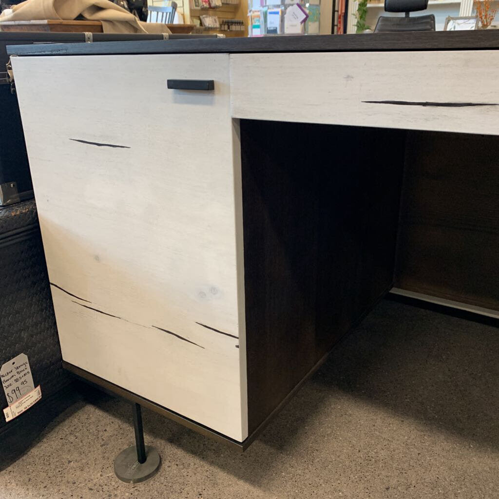 Four Hands Desk