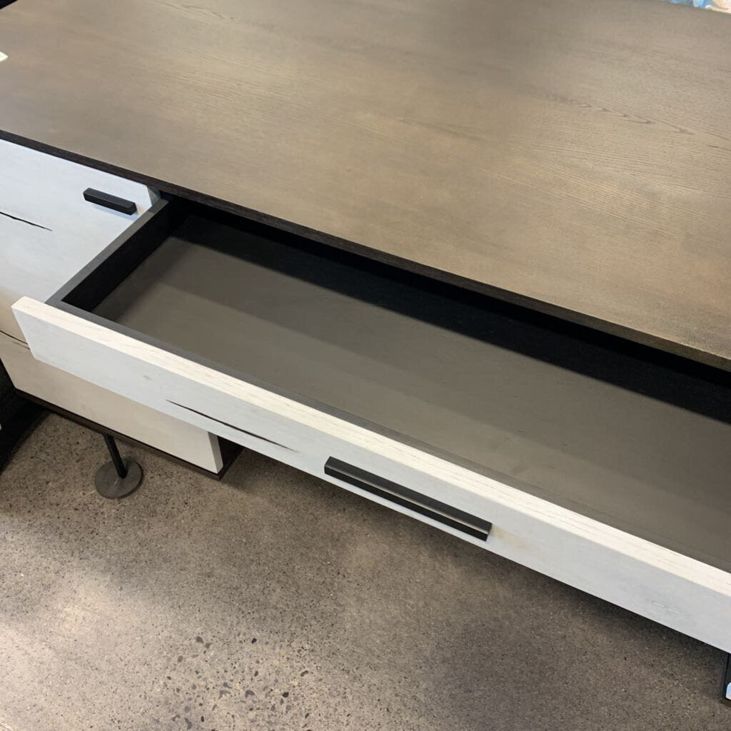 Four Hands Desk