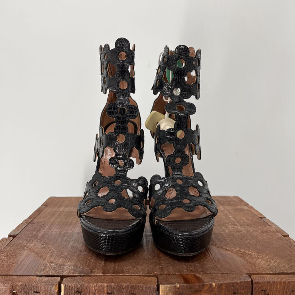 Alaia Heels