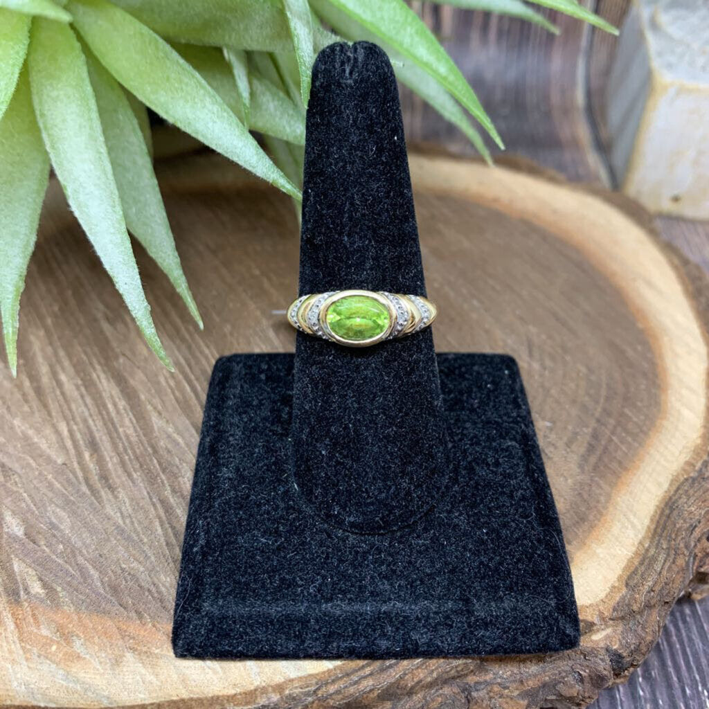 10kt Gem Ring