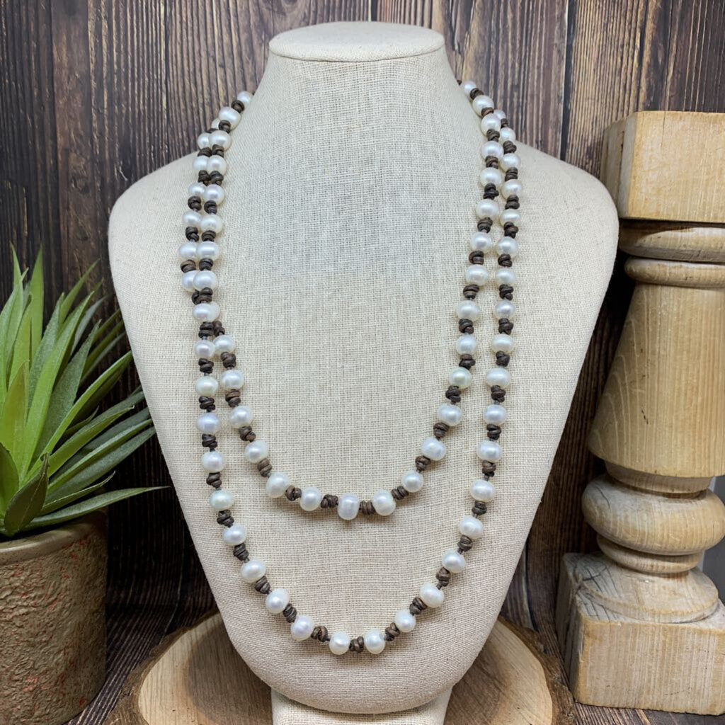 Chan Luu Pearl Necklace