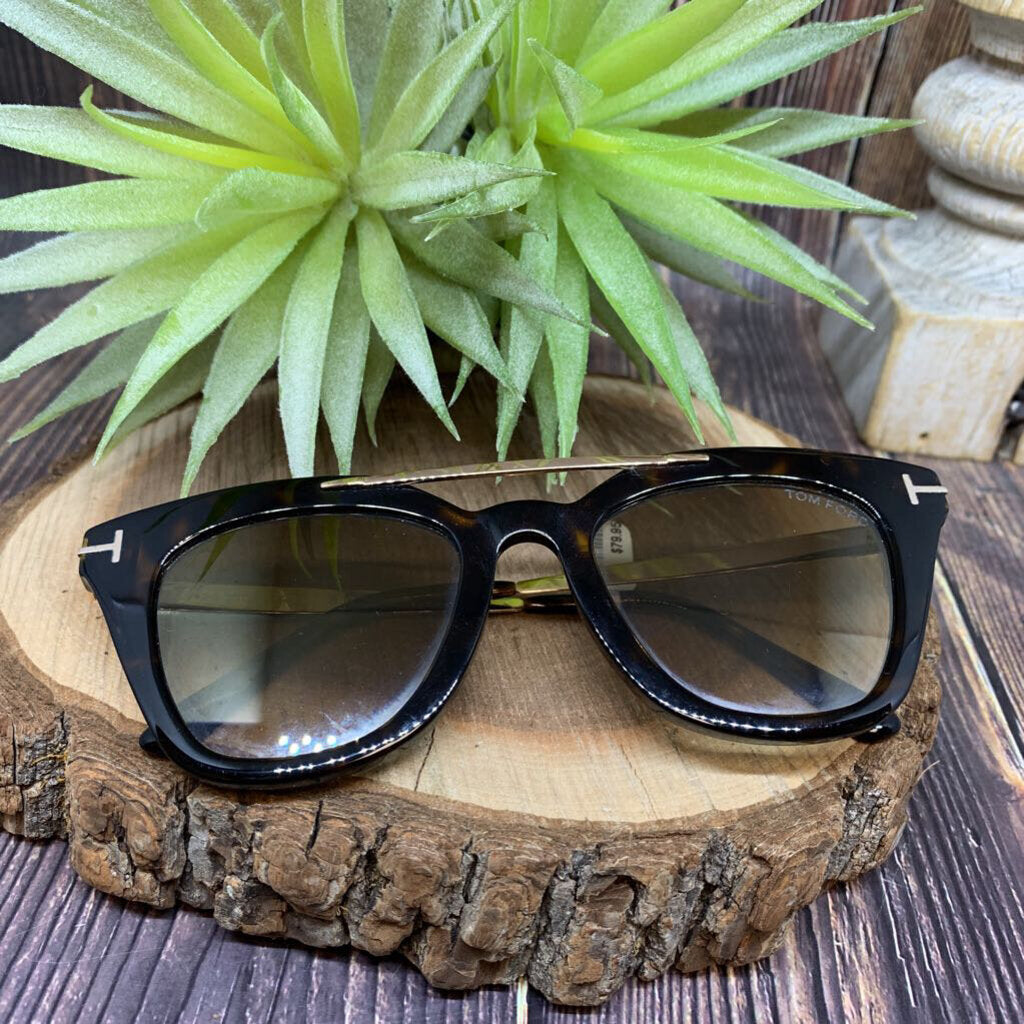 Tom Ford Anna Sunglasses