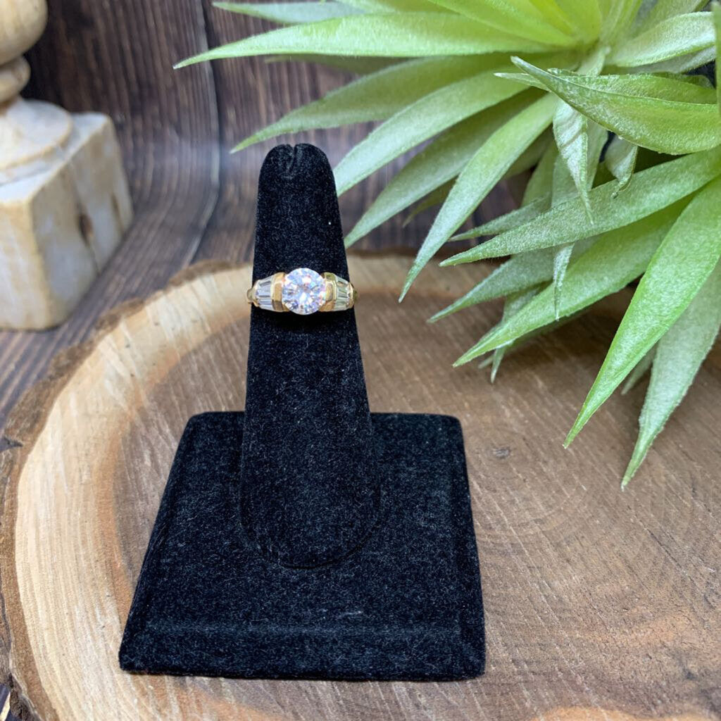 14k CZ Ring