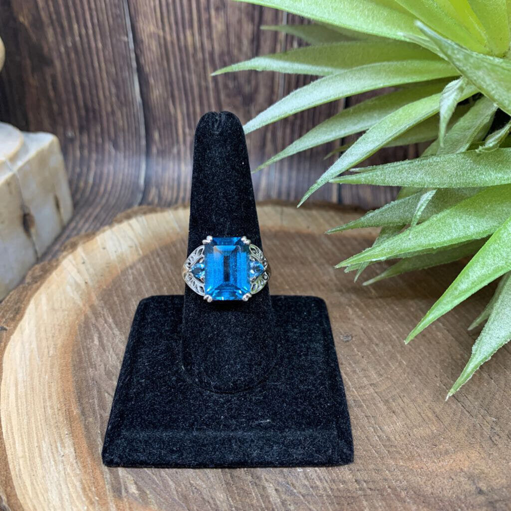 10k Gem Ring