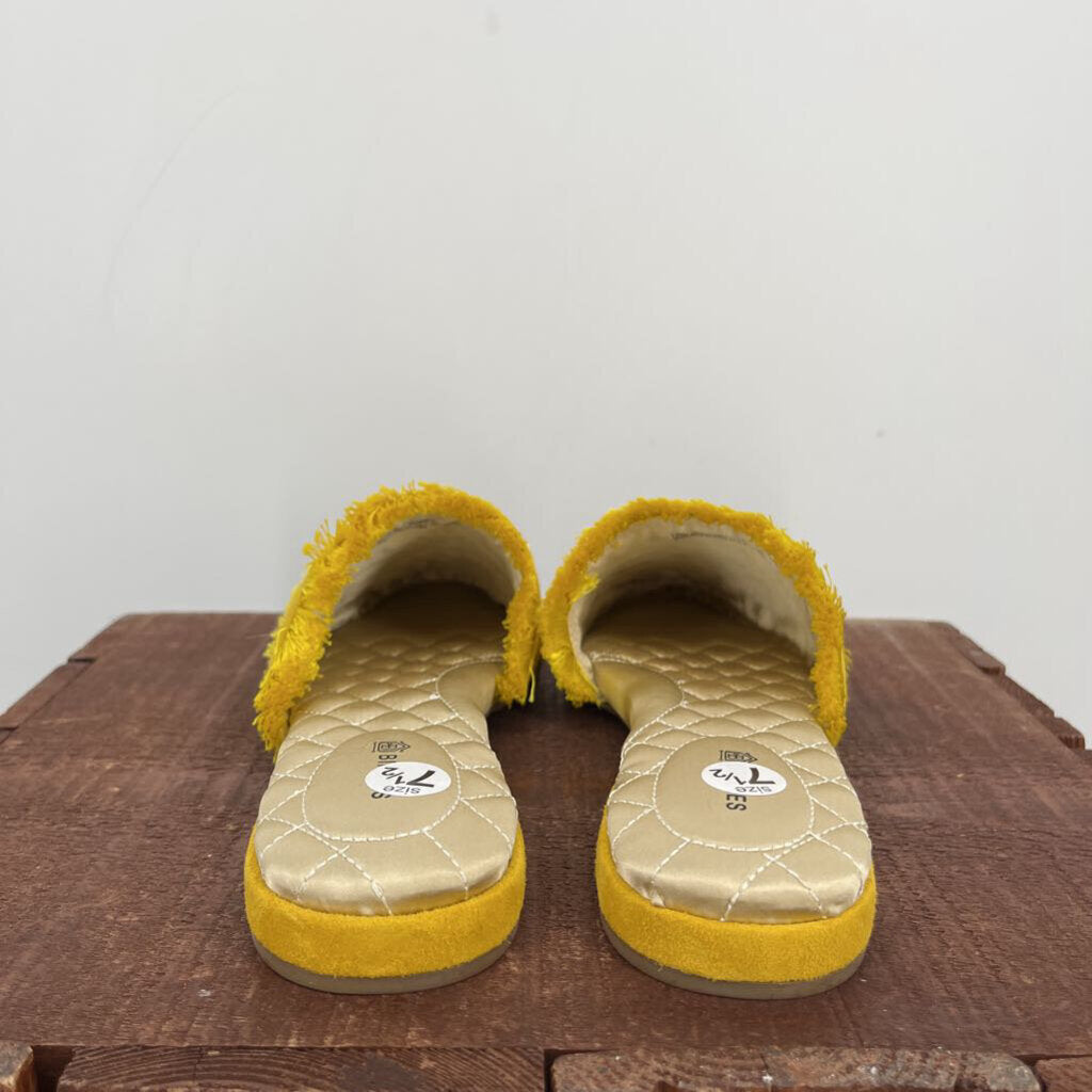 Birdie's Slip Ons