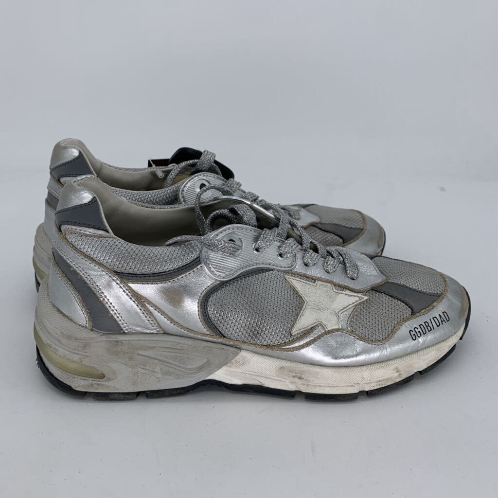 Golden Goose Sneakers
