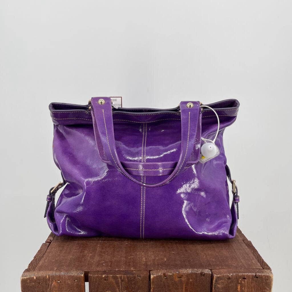 Dooney & Bourke Handbag