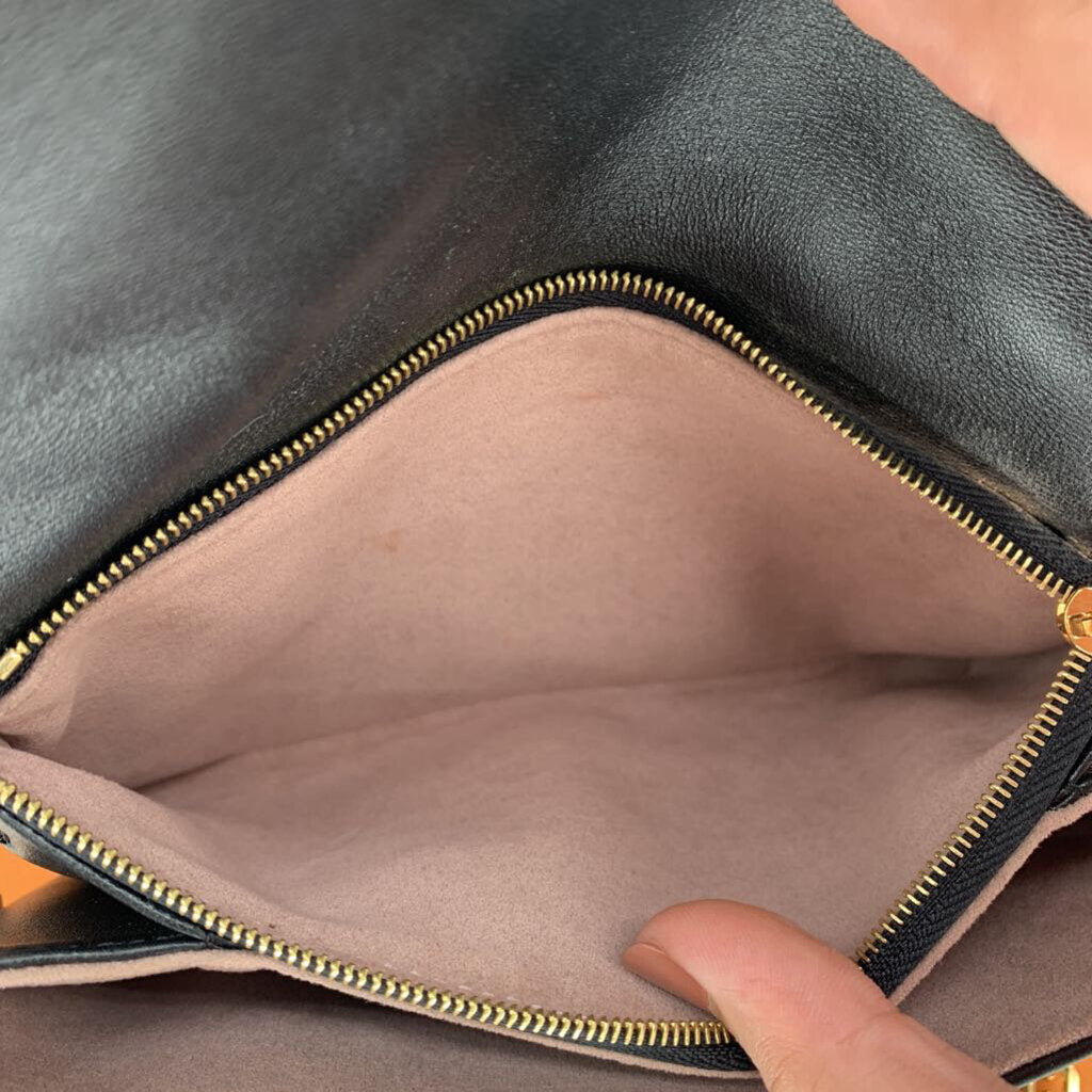 LV Coussin Noir Crossbody